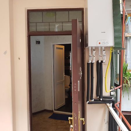Apartments Cira บาทูมิ ภายนอก รูปภาพ