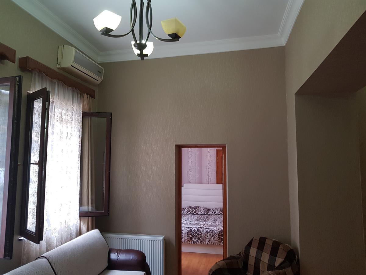 Apartments Cira บาทูมิ ภายนอก รูปภาพ