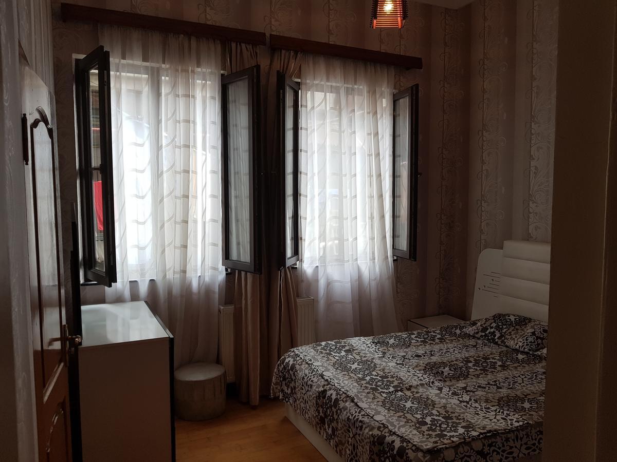 Apartments Cira บาทูมิ ภายนอก รูปภาพ