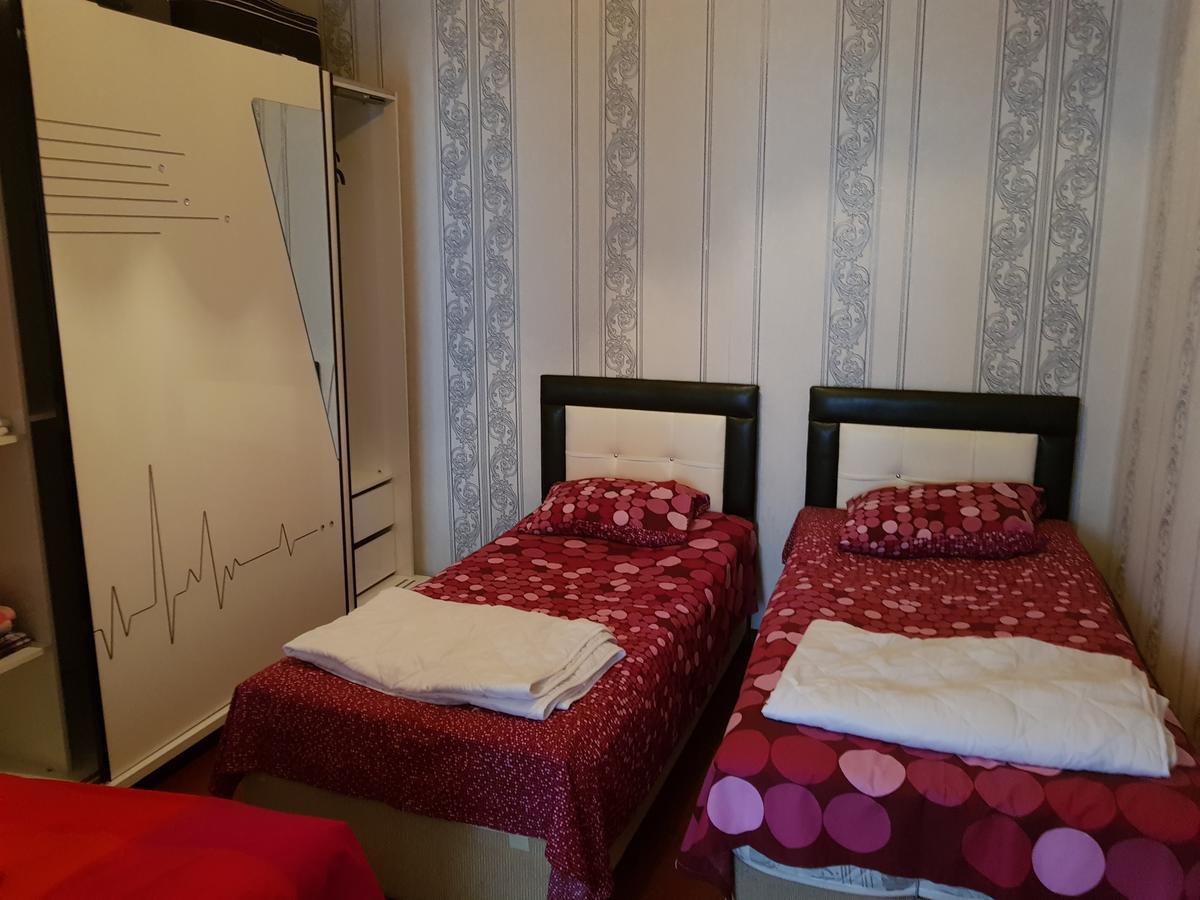 Apartments Cira บาทูมิ ภายนอก รูปภาพ